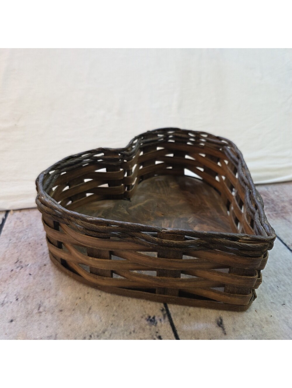 Handmade Heart Shaped Woven Wood Basket Primitive Farmhouse Rustic Decor Tray